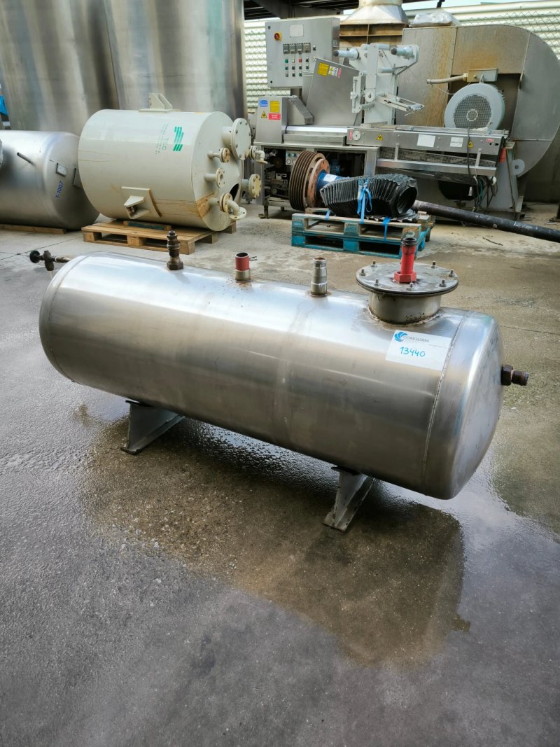 420 LITRES HORIZONTAL STAINLESS STEEL TANK
