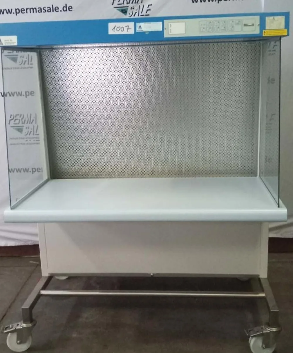 Skan Workstation Laminarflow-Anlage HFX180BF