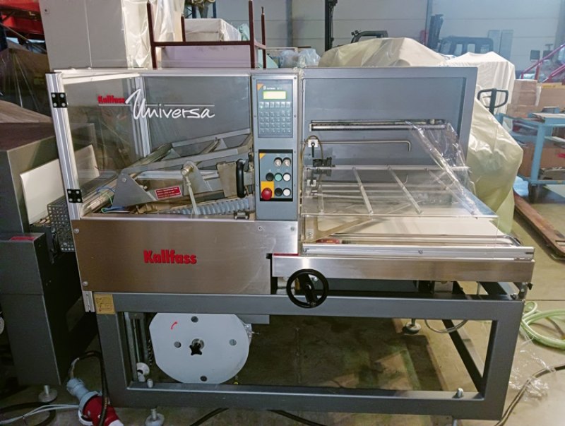 Verpackungsmaschine Kallfass Universa 5050 mit Tunnel Compact 650 S