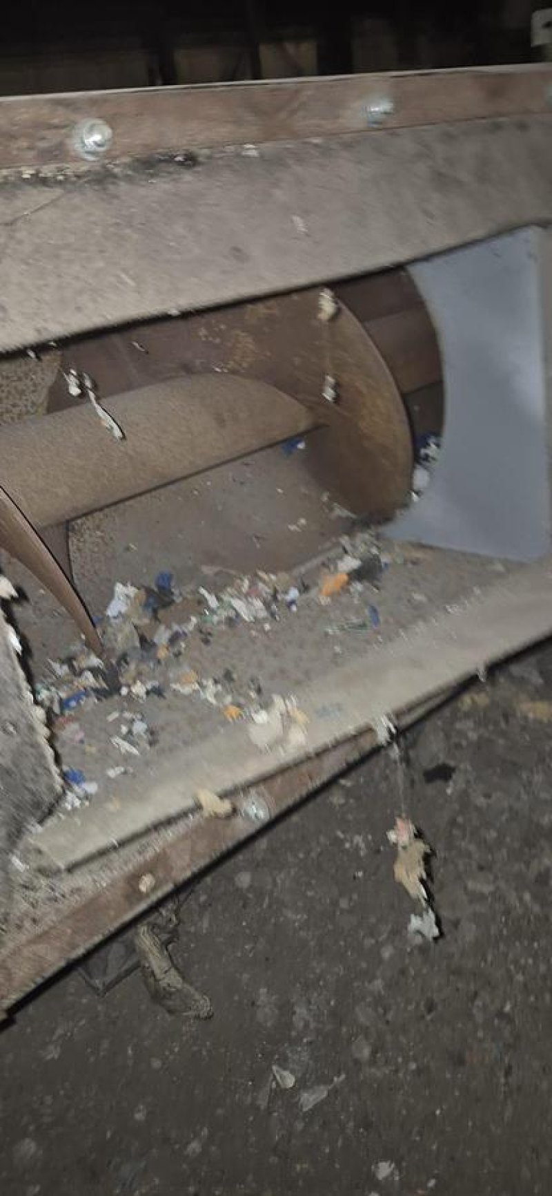 Auger screw conveyor
