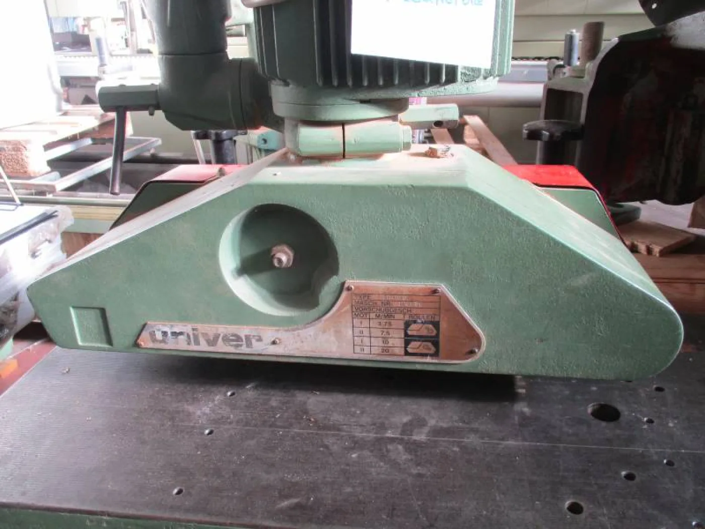 TRASCINATORE UNIVER A 4 RUOTE TIPO 1400 - 3