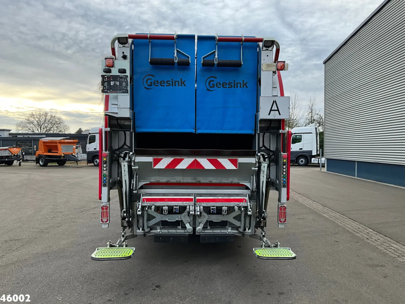 Mercedes-Benz eEconic 300 Geesink 22m³ - 6