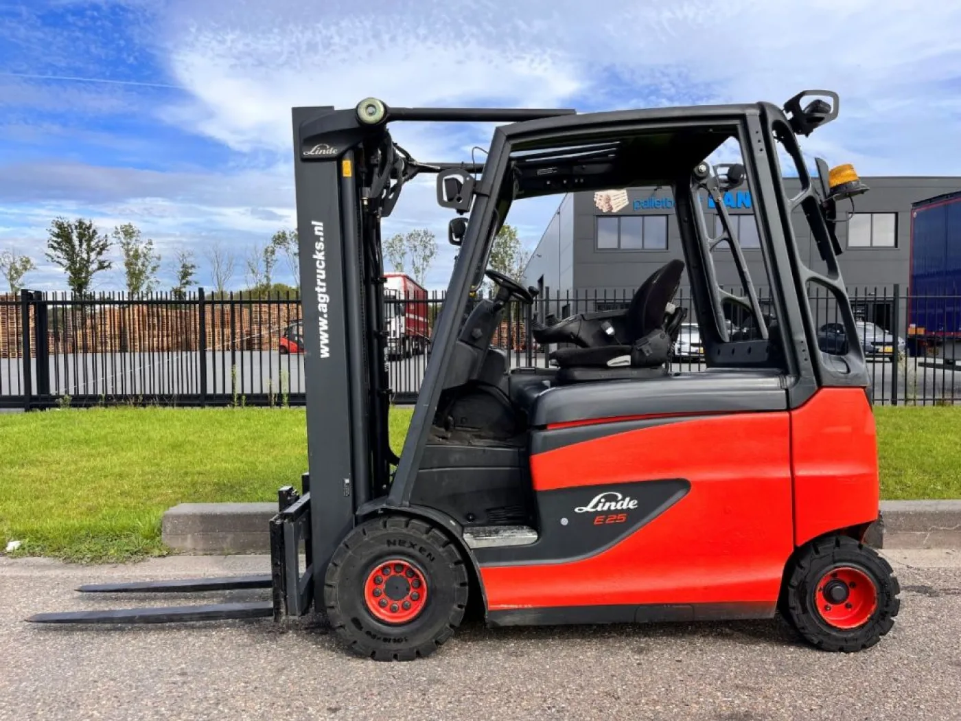 Linde E25HL-01/600 - 2