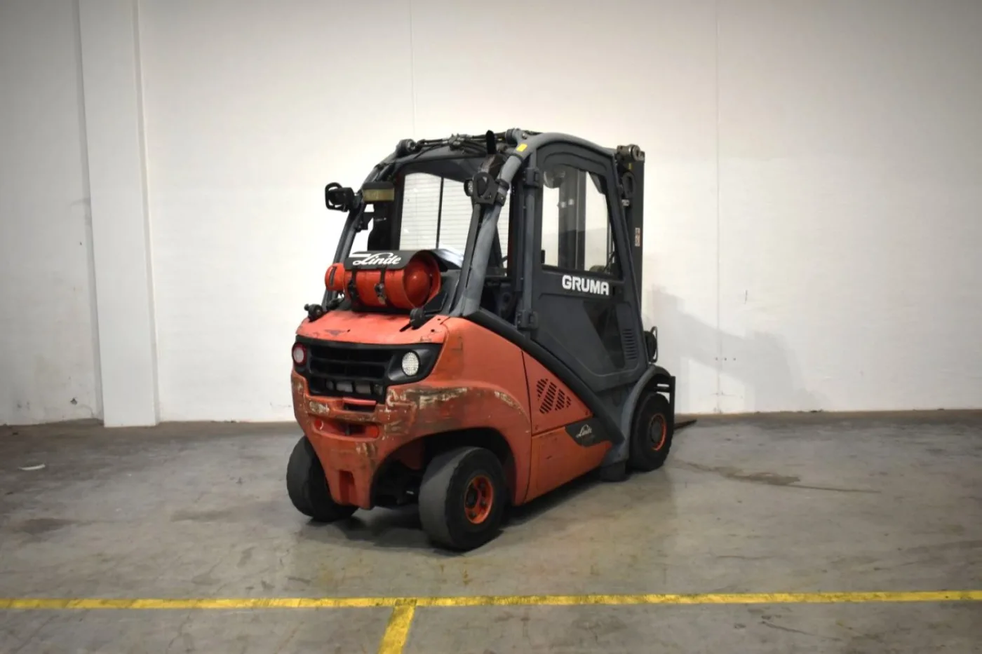 Frontstapler Linde H 25 T EVO 392-02 (2017) - 1