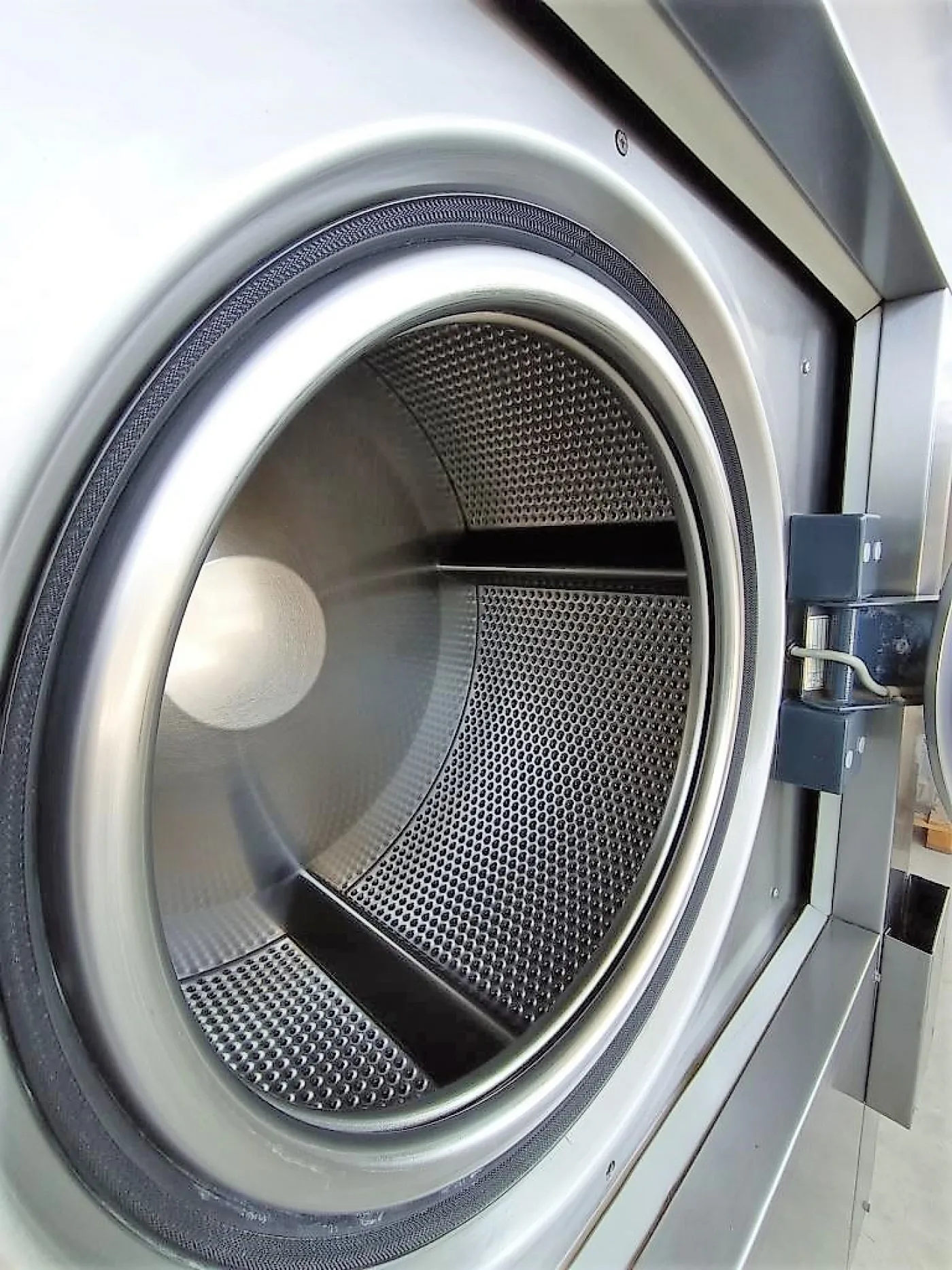 LAVATRICE – MIELE – MOD. WS5522 - 4