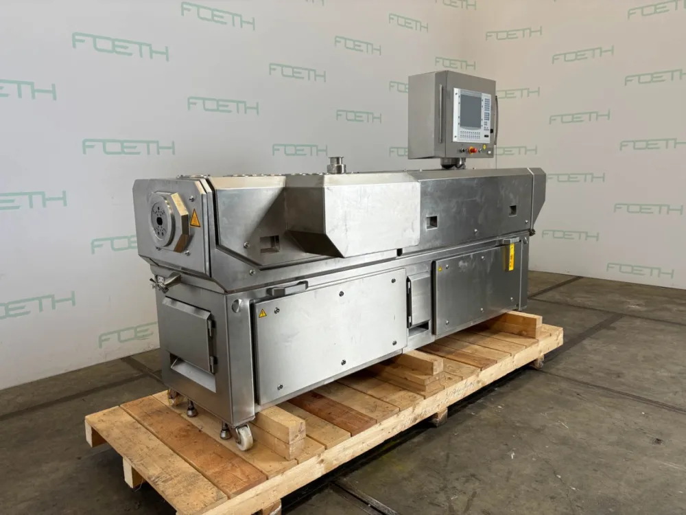 Leistritz ZSE 27 HP-PH-40D - Double screw extruder