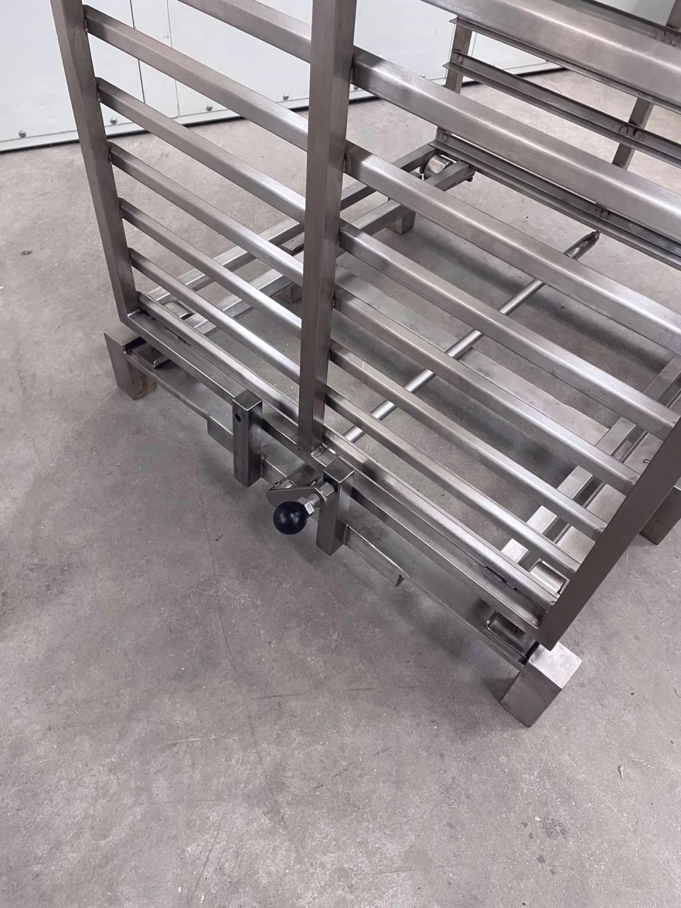 ARELLE PER FORNO CON CARRELLI TRASPORTATORI - 8