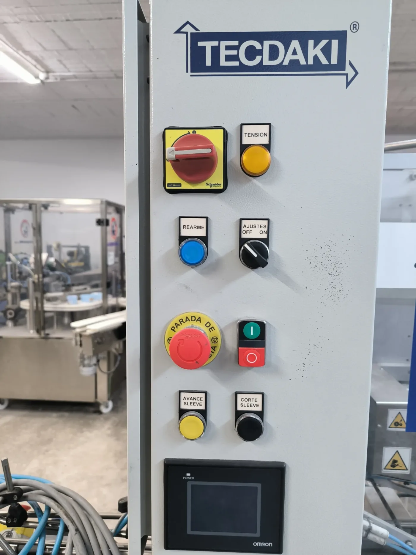 SLEEVE LABELING MACHINE TECDAKI SLEEVTEC S415SP - 6