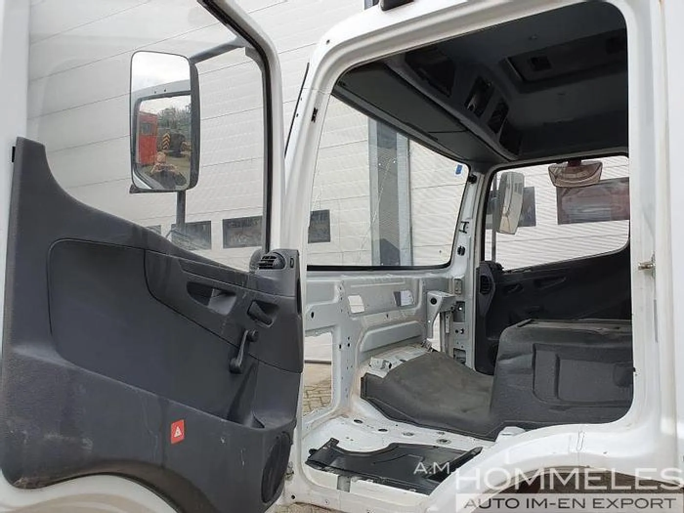 Mercedes atego cabin - 2