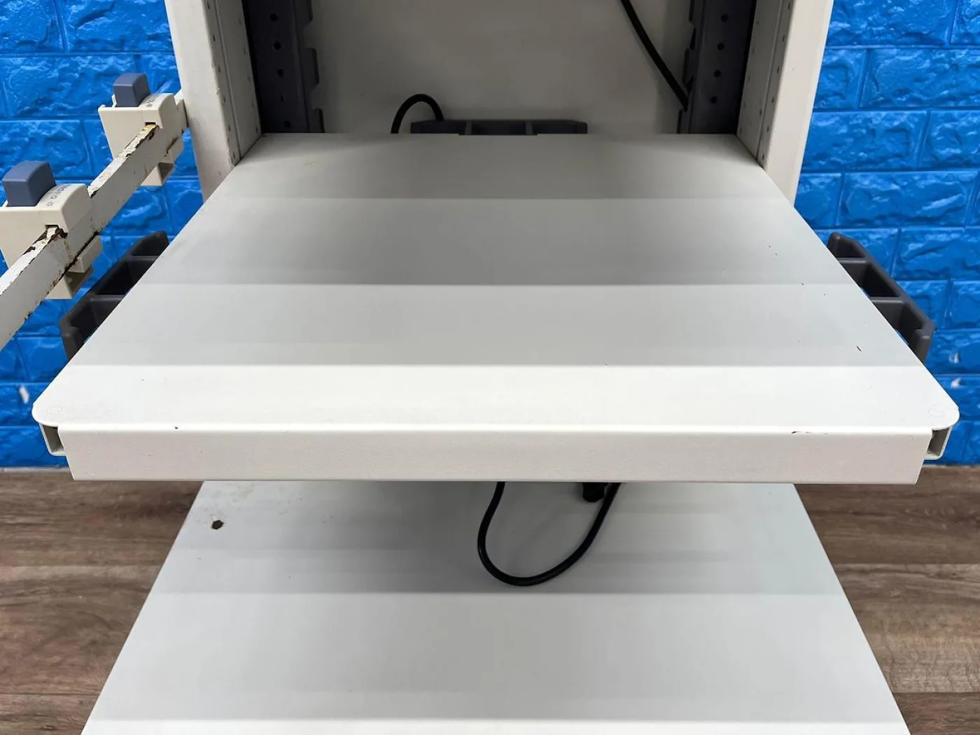 Olympus WM-NP2 Endoscopy Trolley - 3