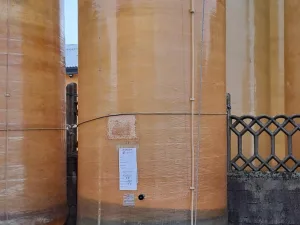 FIBERGLASS TANK VARIABLE CAPACITY FIRM GIMAR ROUNDED BOTTOM, CAPACITY HL 60 ABOUT, SECOND-HAND EQUIPMENTS