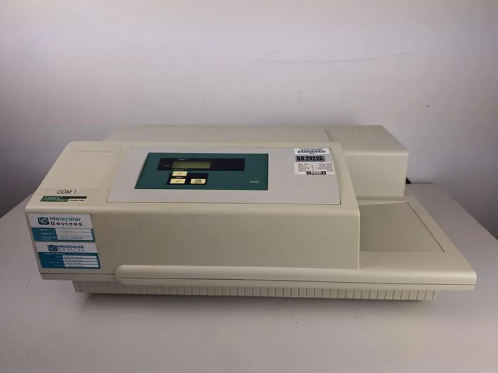 Molecular Devices VERSAmax Microplate reader