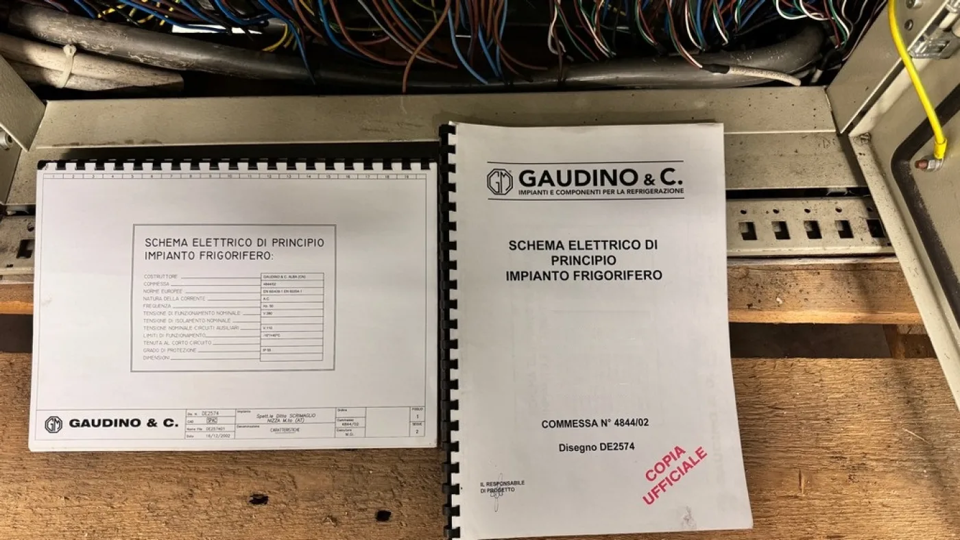 ELECTRICAL PANEL, ELECTROMECHANICAL, CONSISTING OF 16 DIGITAL THERMOSTATS, SECOND-HAND EQUIPMENT - 6