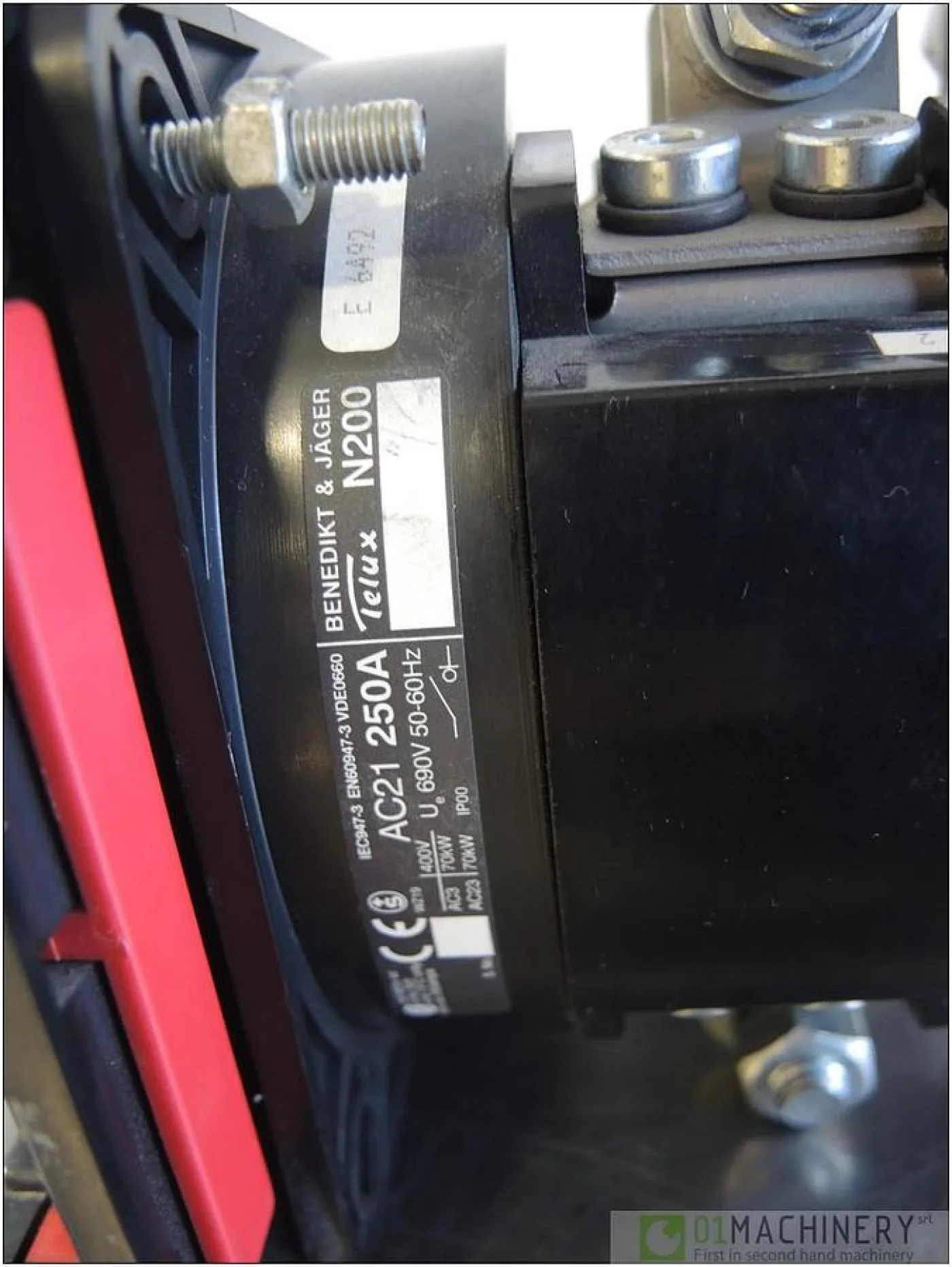2001 TELUX N200 AC21 250A AI2084 - 5