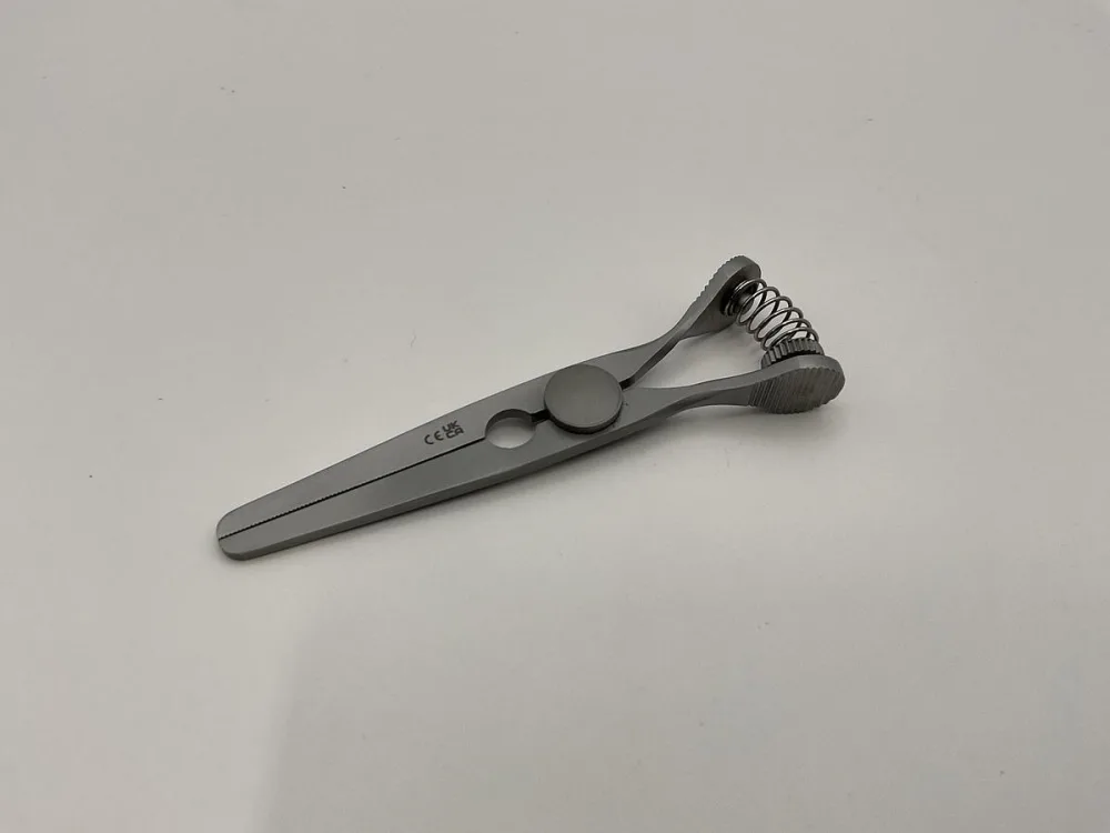 GB Medical Glover Debakey Bulldog 80mm