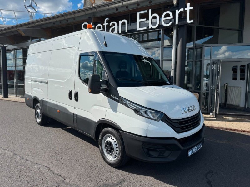 Iveco Daily 35S16 *R3.520mm*Automatik*AHK*LED*