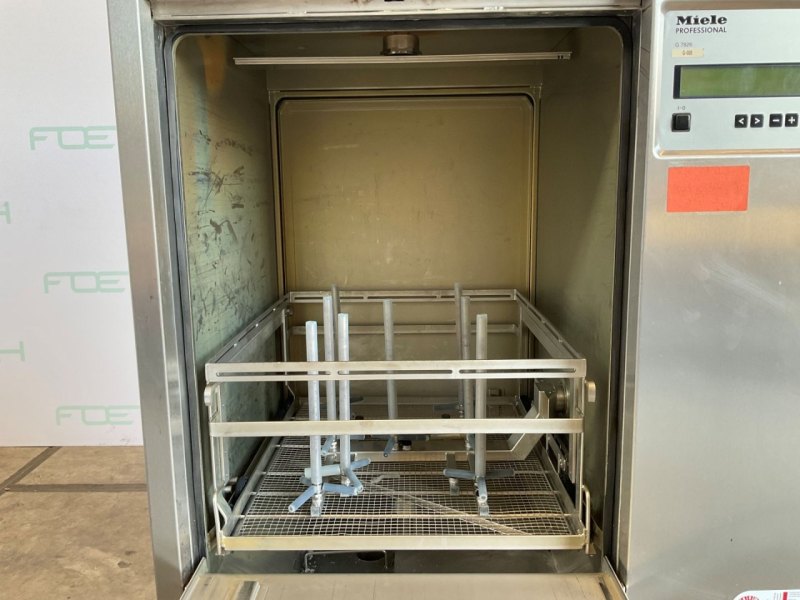 Miele G7826 Lab dish disinfection washmachine - Miscellaneous