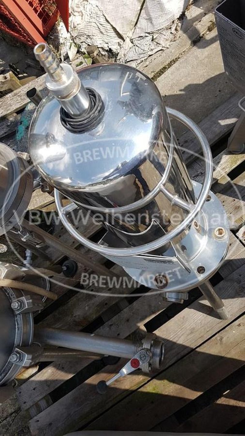 Trap filter housing