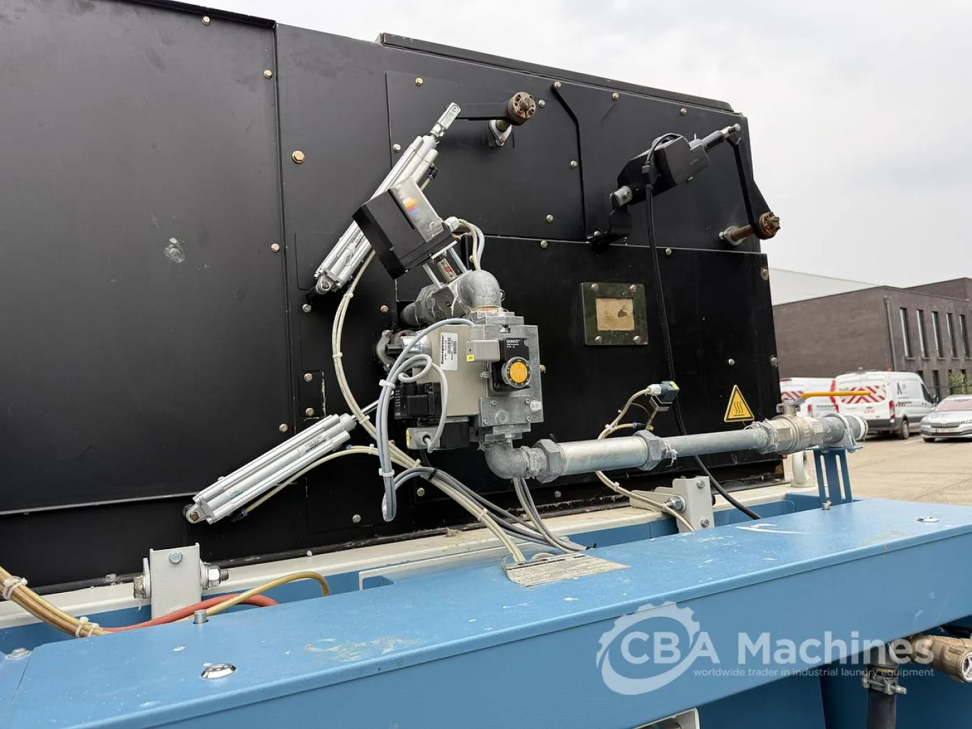 2010 Kannegiesser Dryer D40-G-WU-R-B-IR (1017) - 3