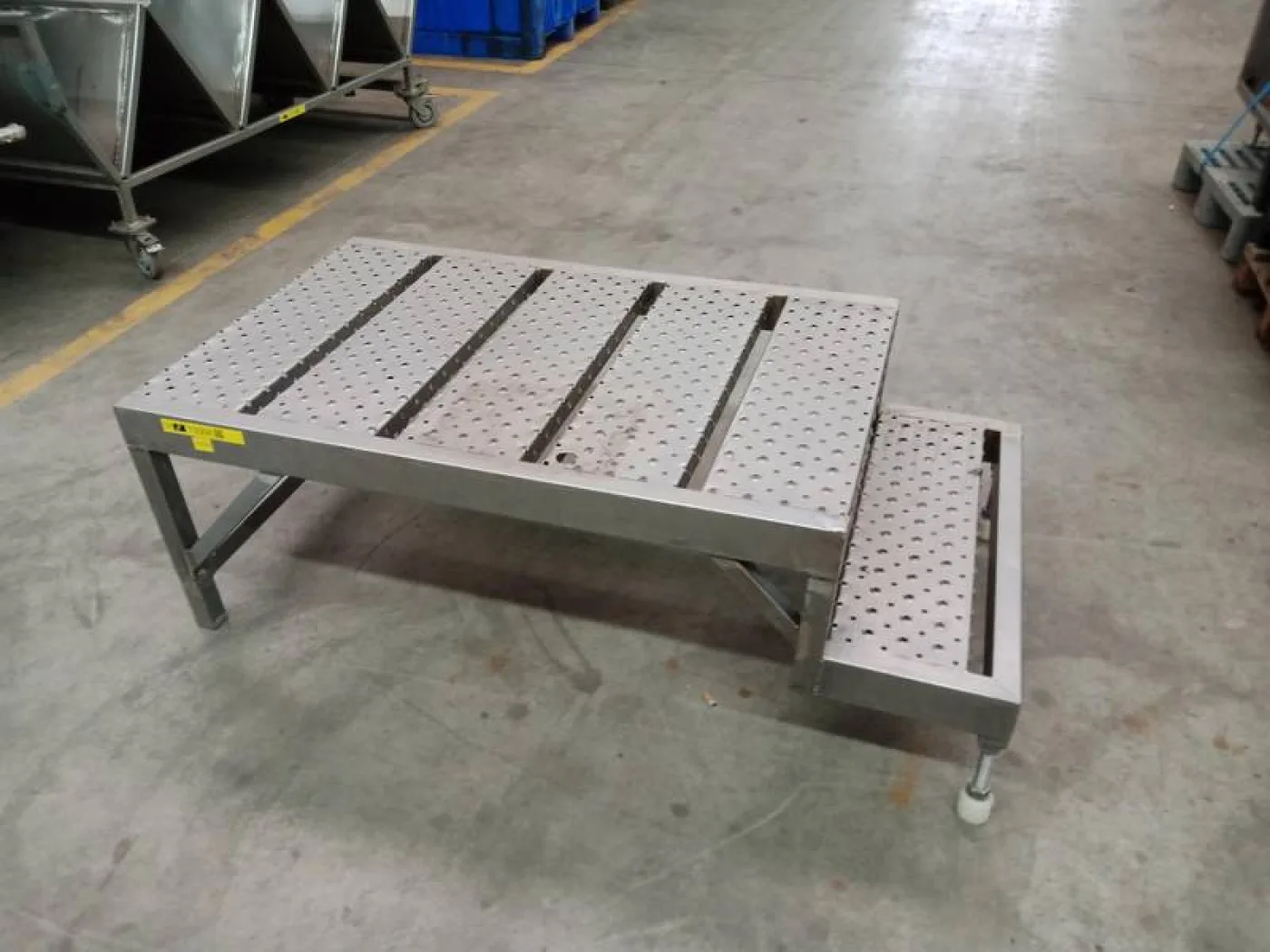 Platform stainless - 1