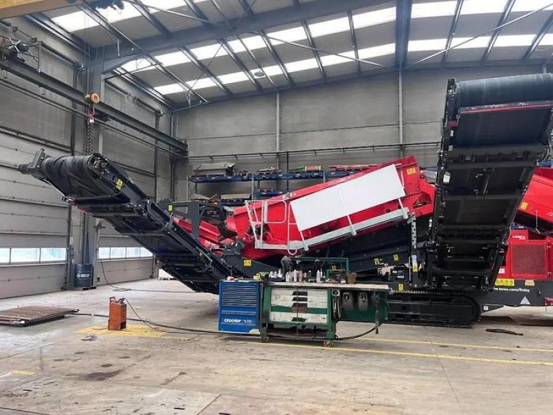 2023 Terex Finlay 883+ E Mobile Scalping Screener