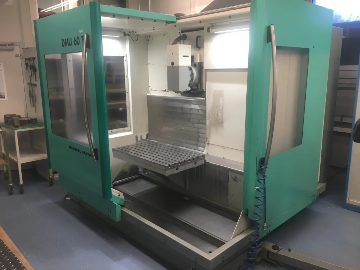 020593 - DMG DMU 60 T - 2