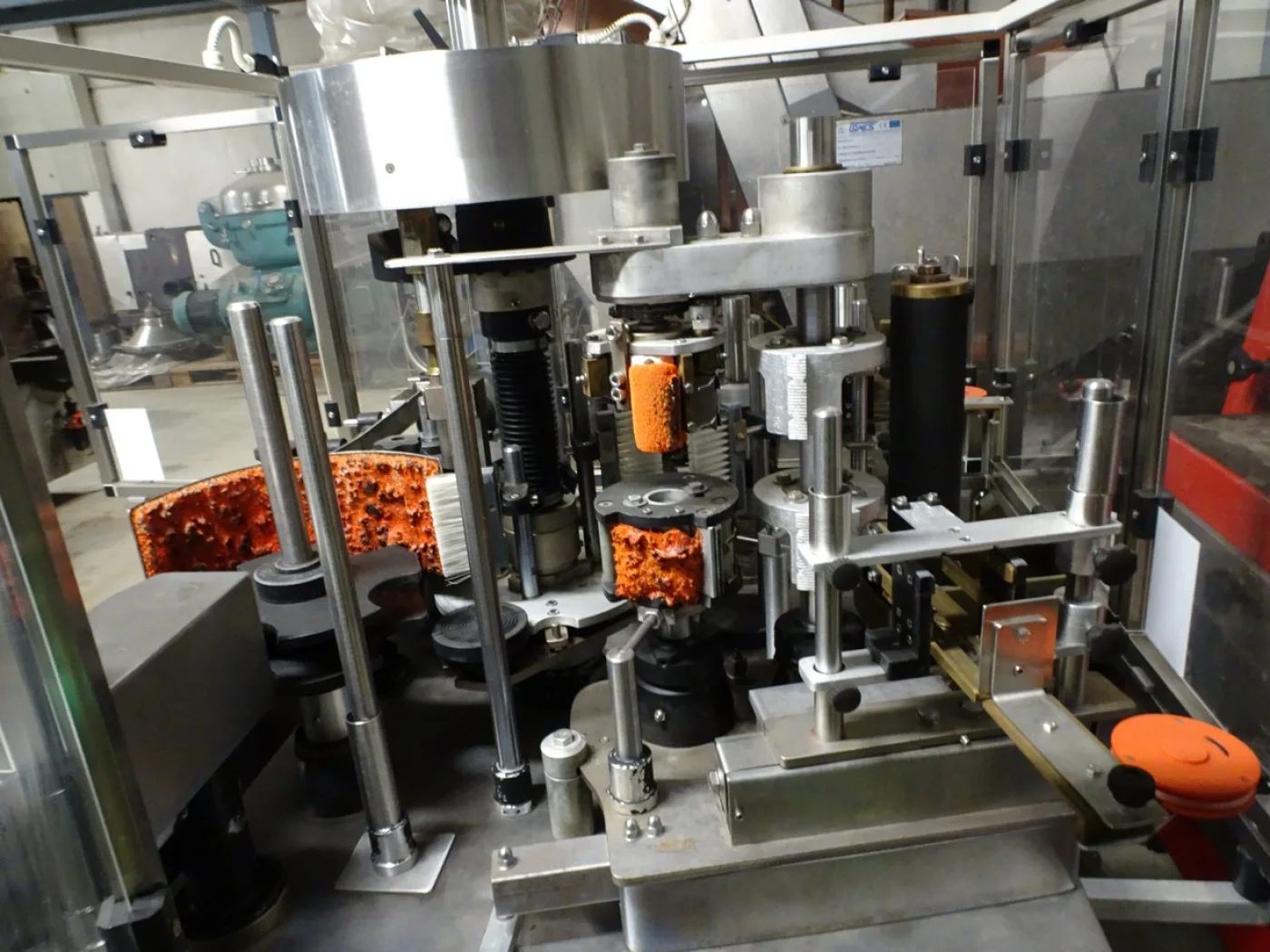 GLUE LABELLING MACHINE COMEN MODEL SR1 WITH 2 STATIONS AND LOCKING HEADS FOR APPLY LABEL BACK LABEL AND STICKER SECOND-HAND MACHINE - 6
