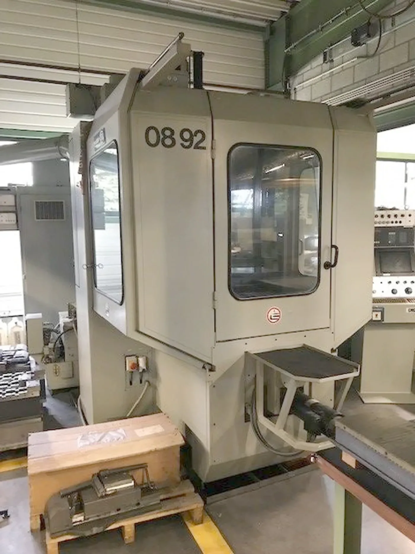 020664 - HAUSER S 40 CNC - 1