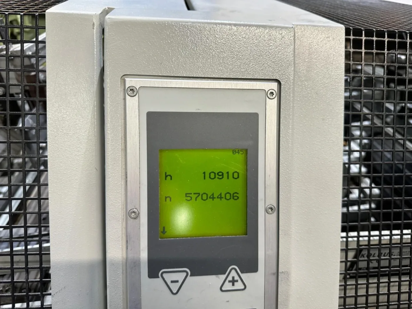 Kolbus DA 270 casemaker - 4