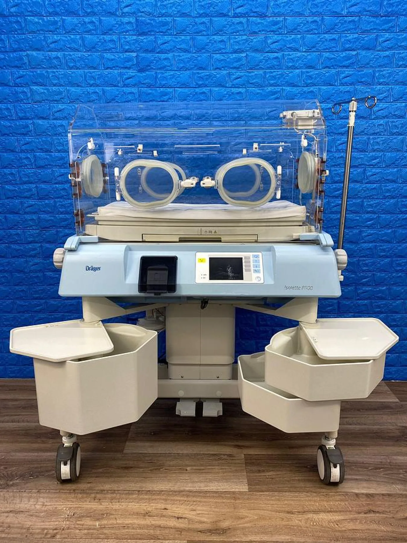 Drager Isolette 8000 YOM: 2015 - 1