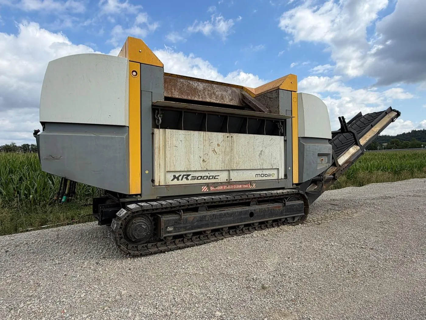 2022 Untha XR3000C Tracked Single-shaft Shredder - 1