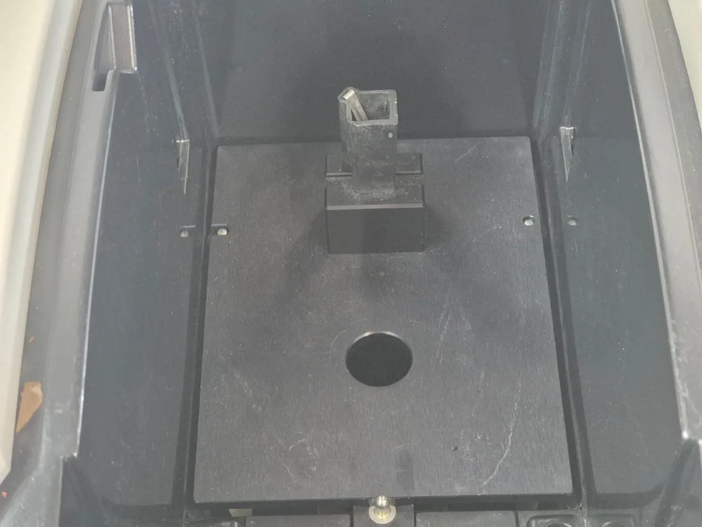 Thermo Scientific Evolution 300 UV-Visible Spectrometer - 5