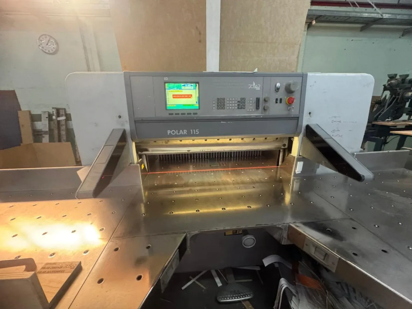 Polar 115 ED guillotina - 2