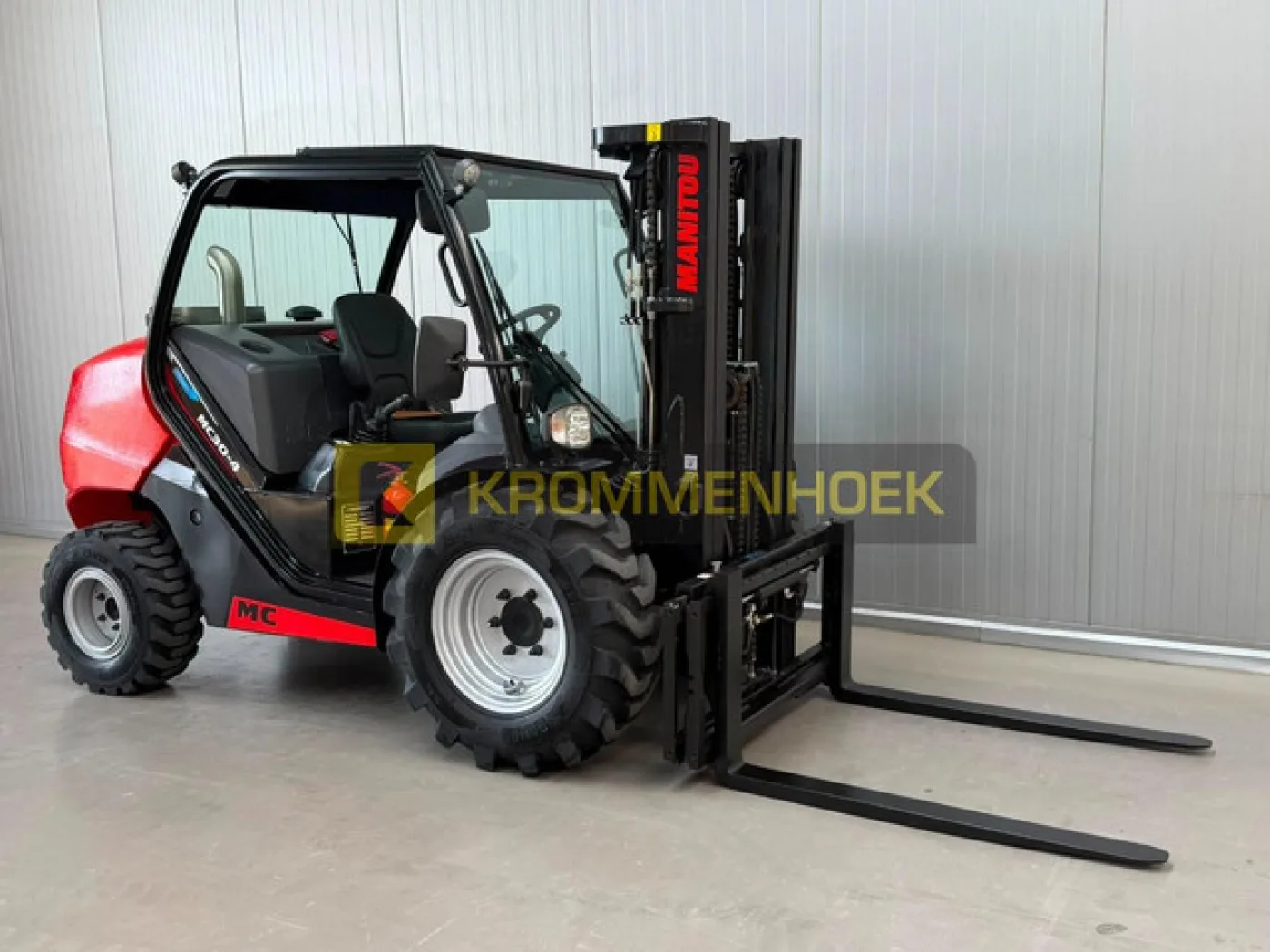 Manitou MC 30-4 ST5 - 5