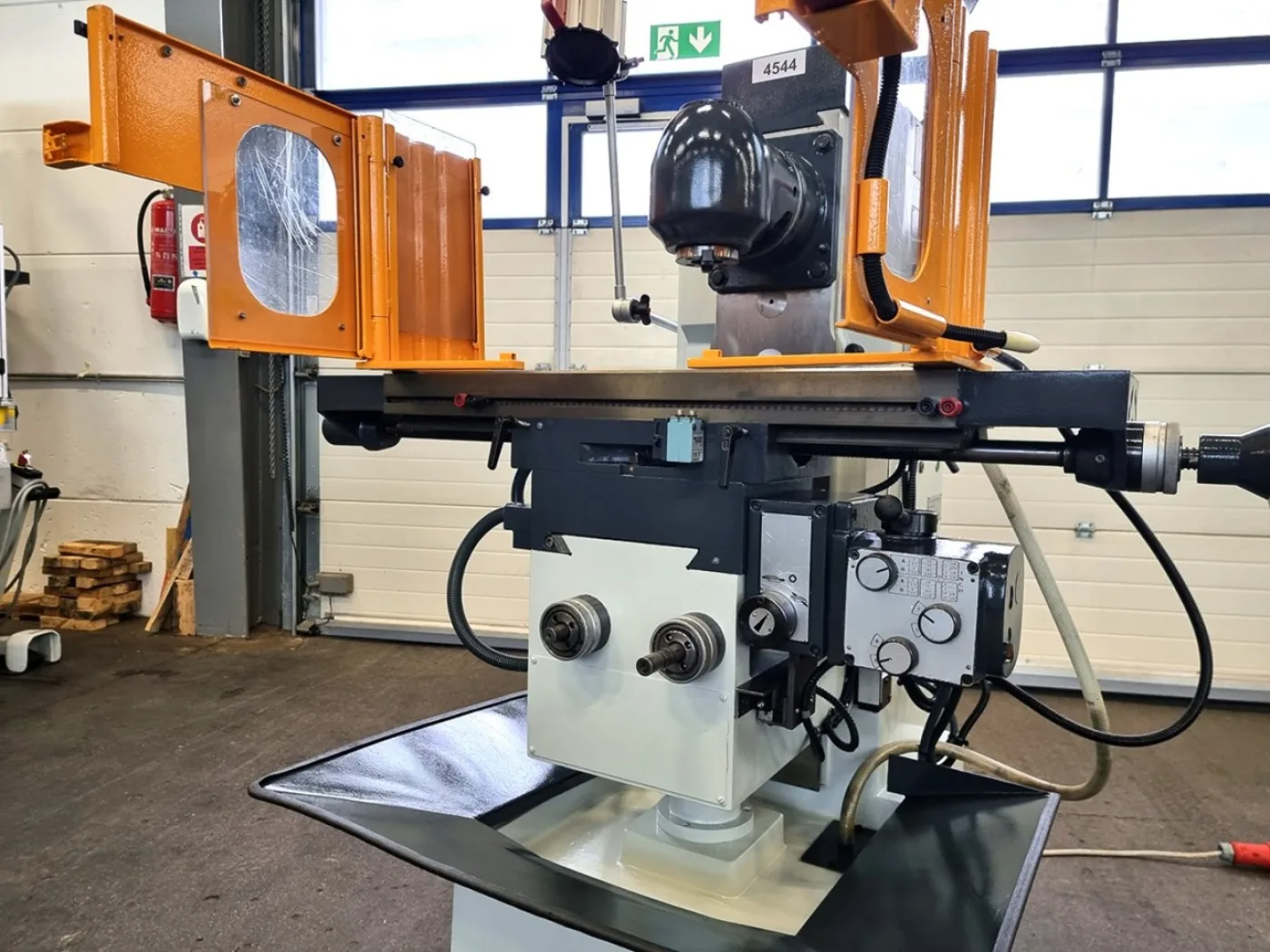 Universalfräsmaschine MILKO 14 - 2