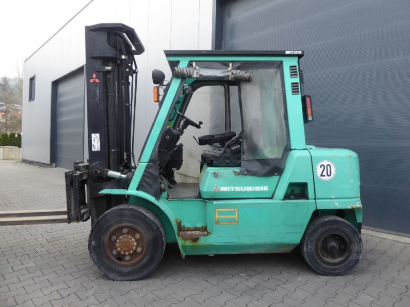 Mitsubishi FG40N