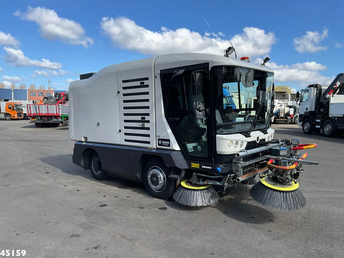 Ravo 540 CD Euro 6 with 3-rd brush - 4
