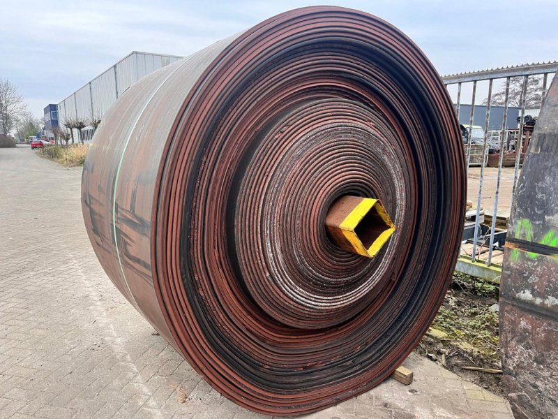 Overige Rubber band. Rubber in rolls with steel cord. Transportband - staalkoord