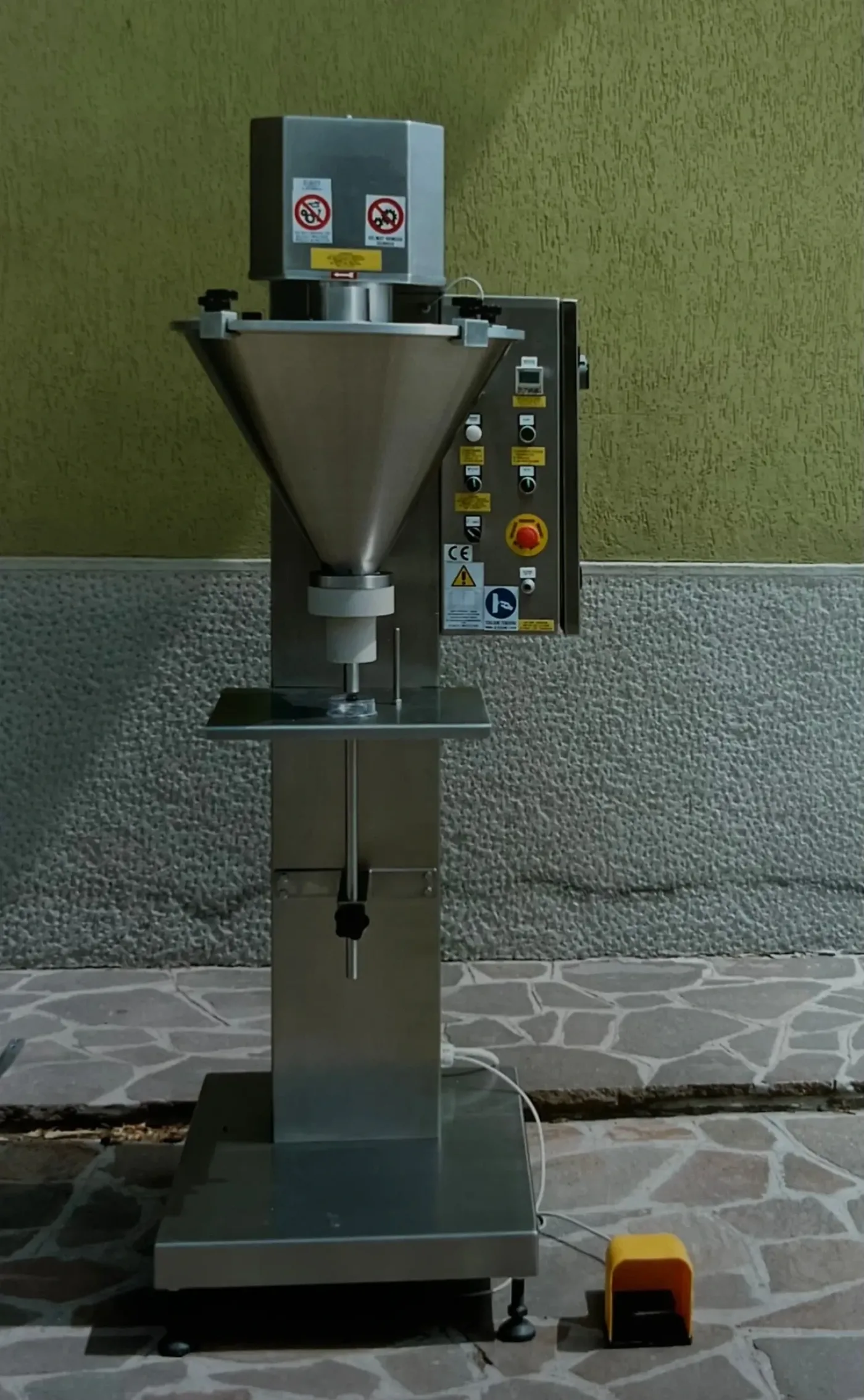 LLENADORA SEMI-AUTOMATICA LONGONI GAMMA/V ACERO INOXIDABLE 304 - 1
