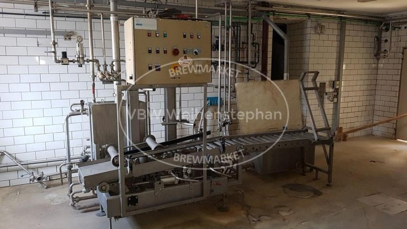 Keg filling unit