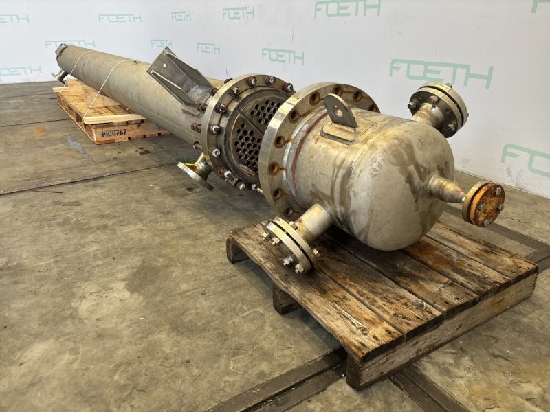 K.ley Eiterfeld U-tube Vertical Heat Exchanger — 30 m² 25 bar - Shell and tube heat exchanger