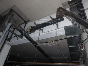 Horizontal cap conveyor