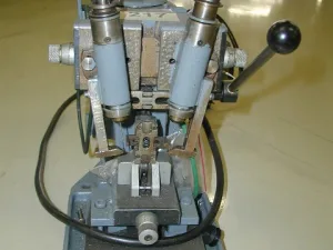 PERCEUSE “SCHWEIZER” TYPE V