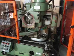 Zahnradformmaschine, LORENZ - SV00 - Laxmi Metal & Machines, Rohtak