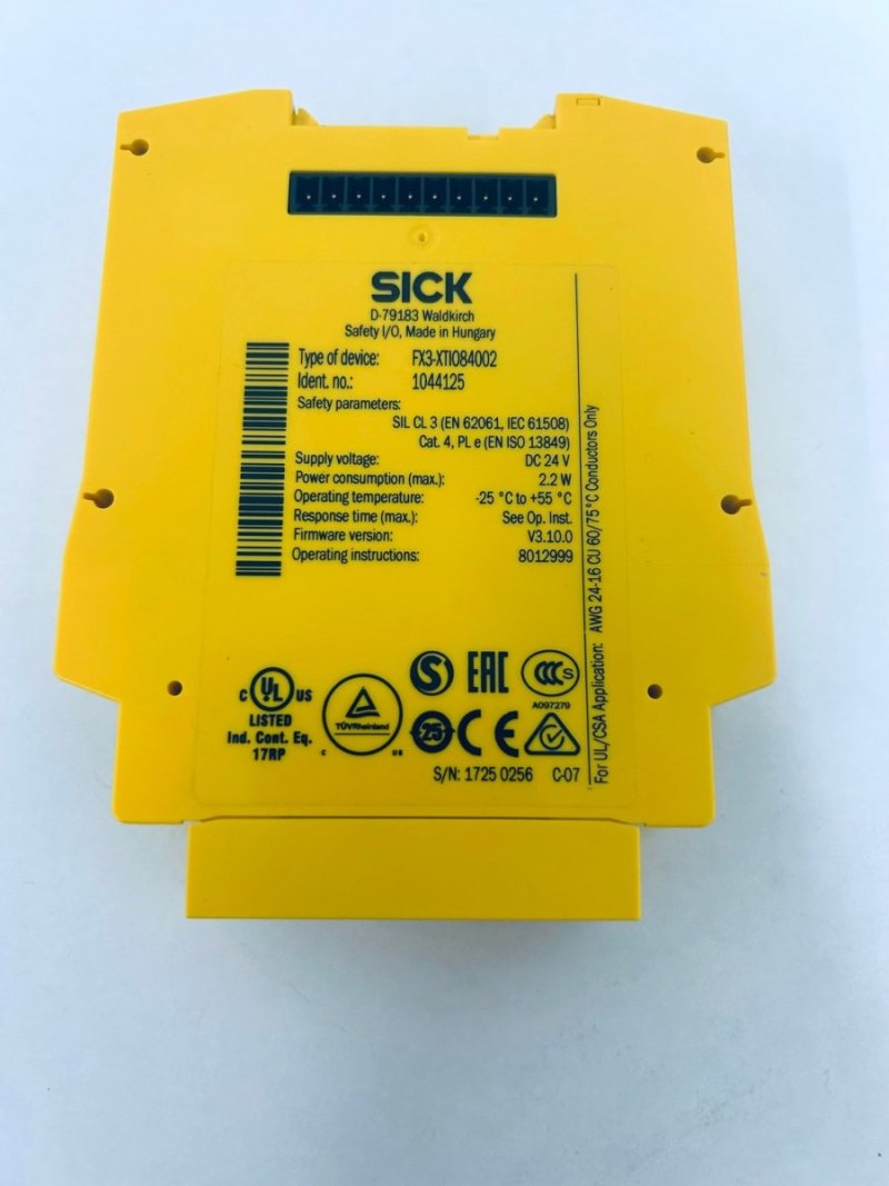 Sick Sicherheitsrelais FX3-XTI084002