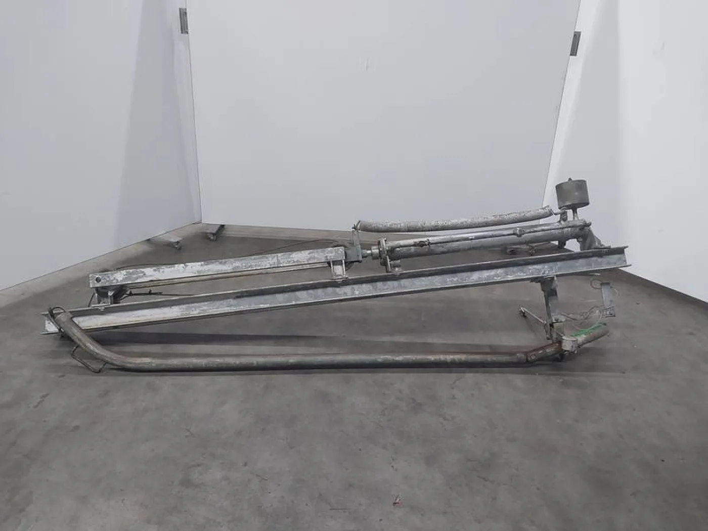 Drop rail - 2