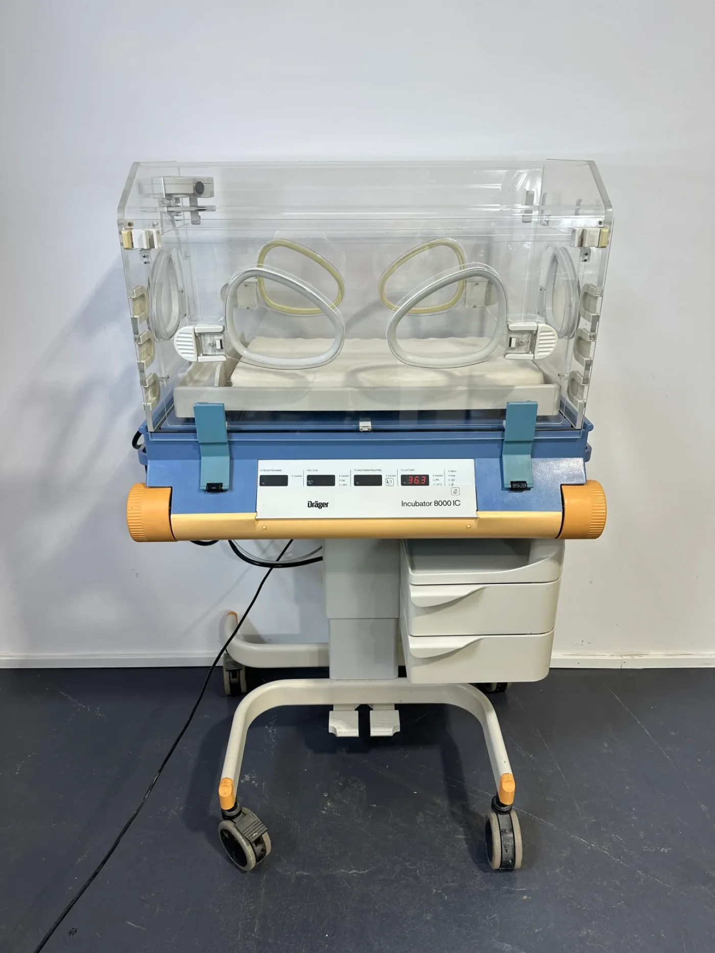 Dräger 8000 IC Inkubator - 1