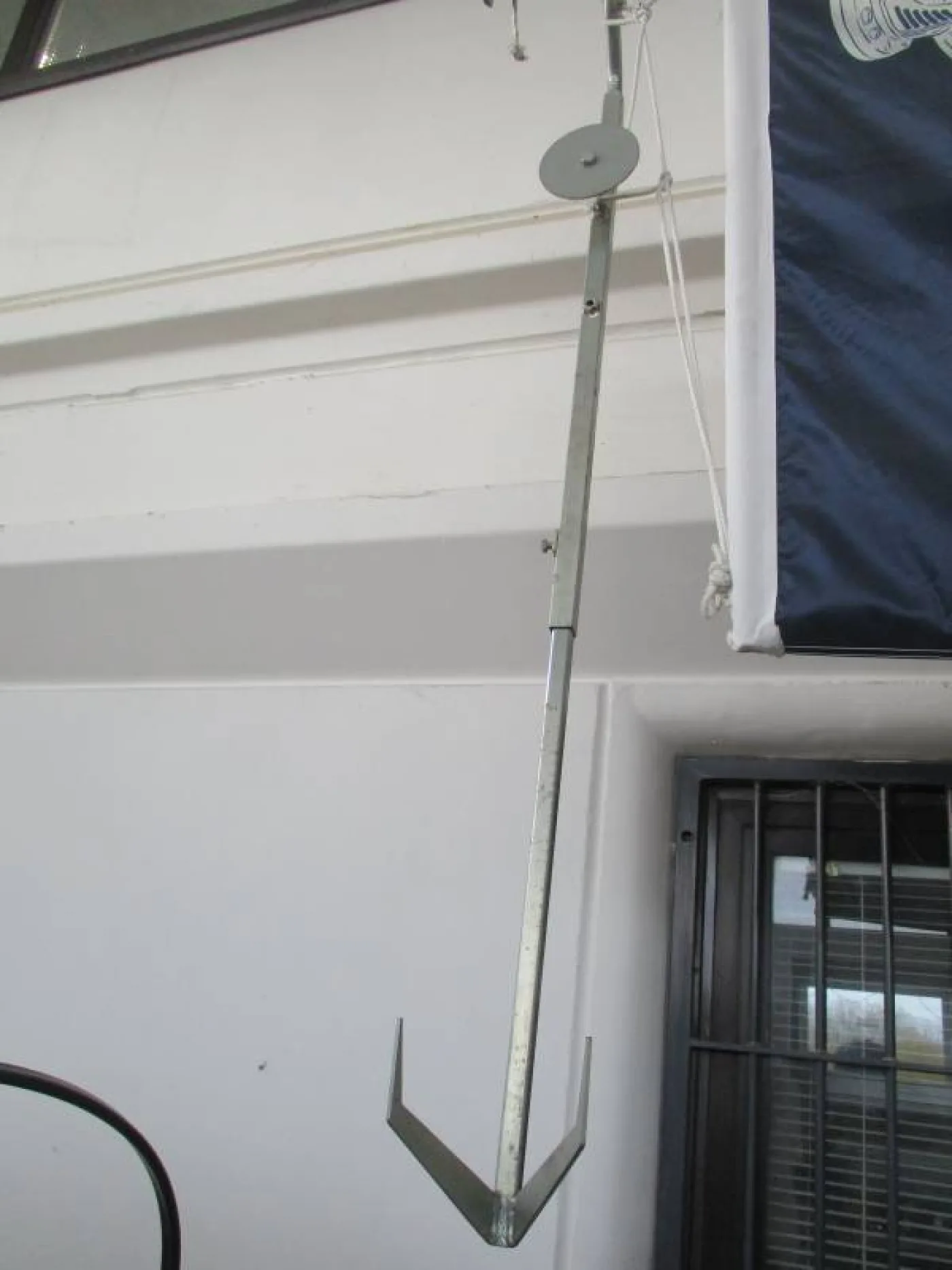 BINARIO PORTA GANCI COMPLETO DI GANCI - 2