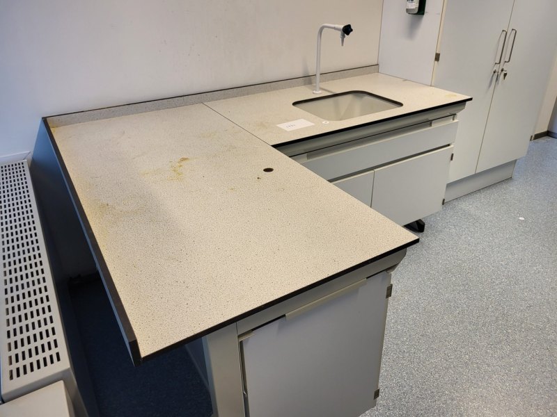 1963 – Used S+B Laboratory wall table (200/75 cm)