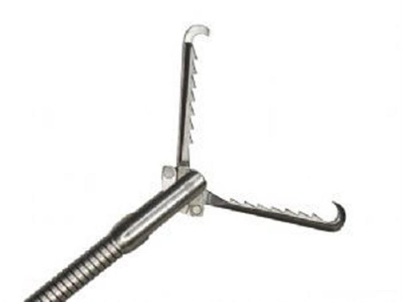 pelican type grasping forcep 1600 X 2.4 mm